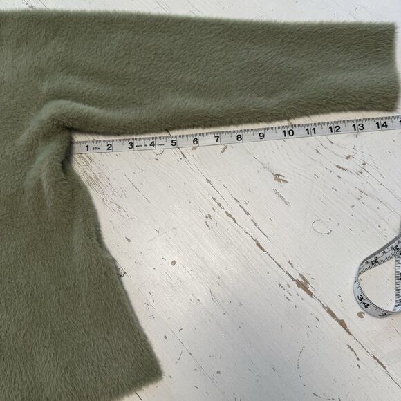 Rachael Zoe Sweater Small Teddy Bear Fluffy Fuzzy V-Neck Soft Green Cozy Warm - Picture 9 of 10
